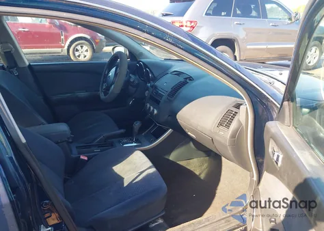 2006 Nissan Altima 2.5 S из США, поврежденный, VIN 1N4AL11D96C201265